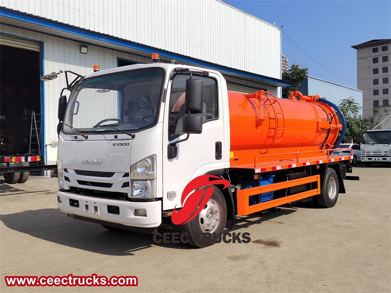 Isuzu Latest 8ton sewage suction tank truck