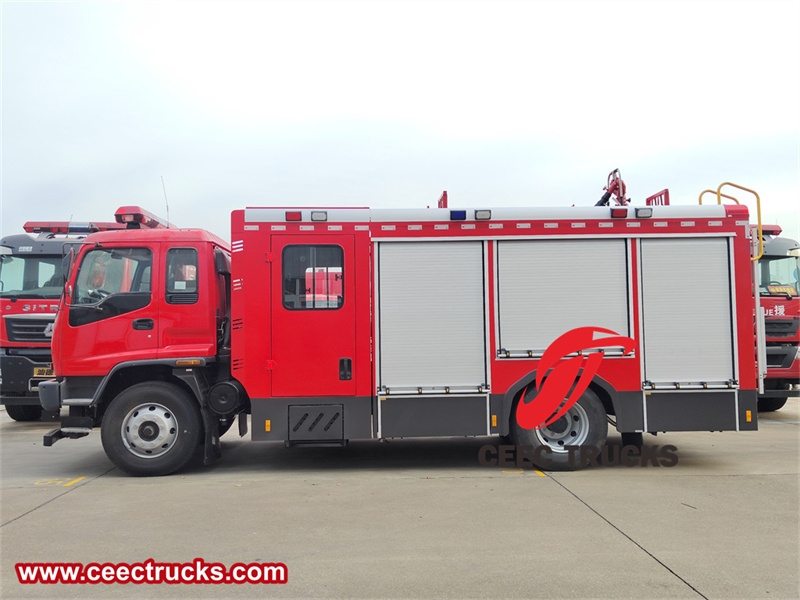 Isuzu FVR pumper tanker fire truck