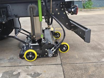 ISUZU 240HP garbage road sweeper truck