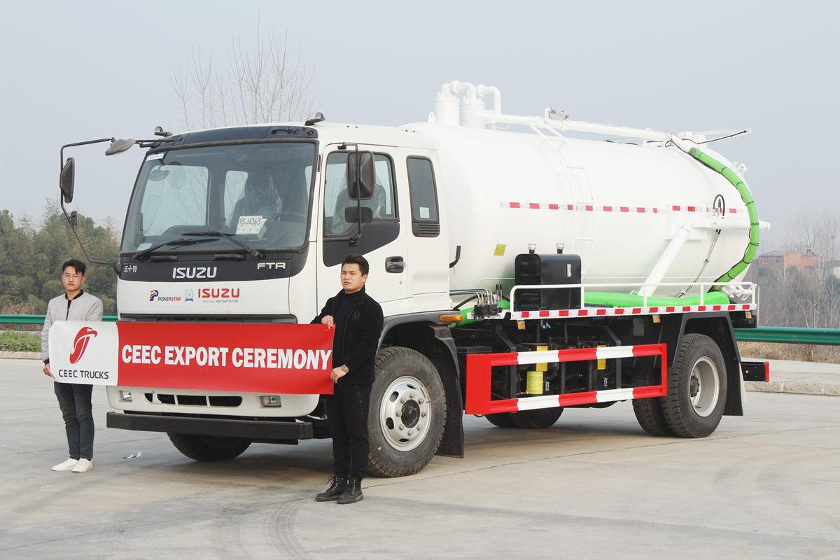 Caminhão tanque de esgoto a vácuo ISUZU FTR 12000 litros ao melhor preço