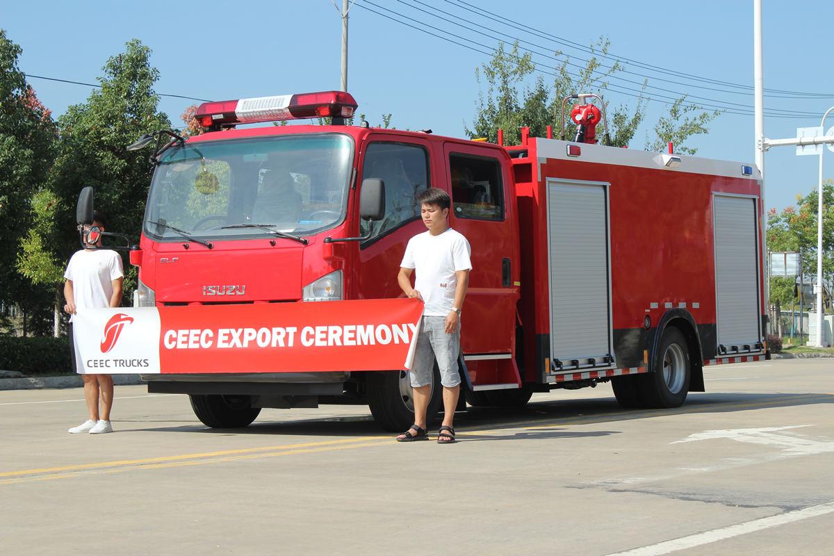 2 unidades de caminhão de bombeiros de espuma ISUZU foram exportadas para o Uzbequistão