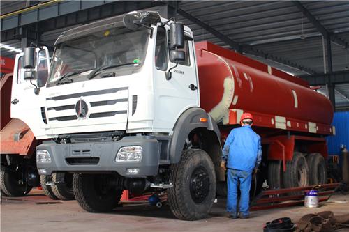 Como construir um caminhão-tanque de água Beiben de boa qualidade?