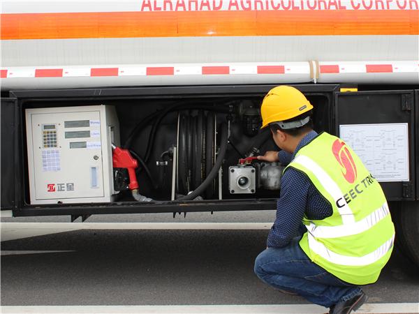 Orientação CEEC - Manual de operação do caminhão dispensador de combustível ISUZU 5000 L